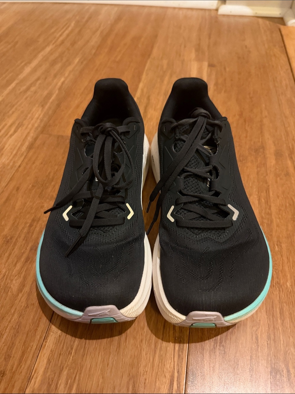 Altra Women's Via Forward Black Running Shoes with Mint and Light Gray 9.5